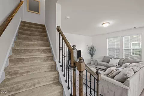 Entry Way - 1412 Scholar Dr, Durham, NC 27703 photo 4 of 5