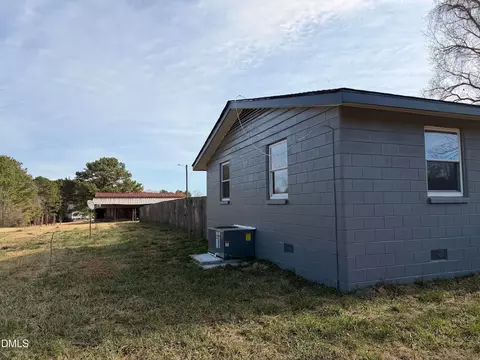 Exterior - 206 West Rd, Angier, NC 27501 photo 2 of 4