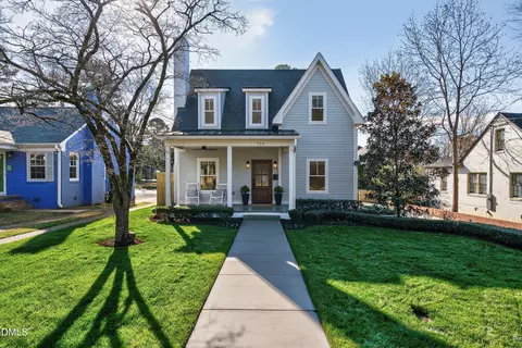 702 Kimbrough St, Raleigh, NC 27608