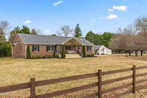 855 Debro Rd, Kenly, NC 27542