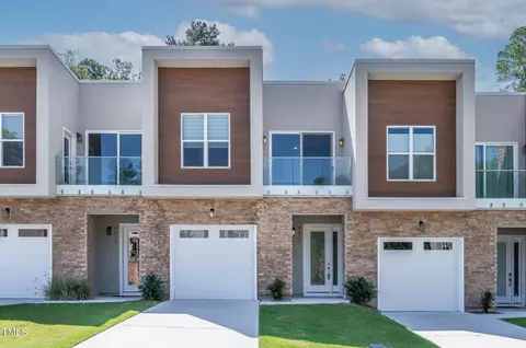 4015 Southpoint Lndg Way #8, Durham, NC 27707