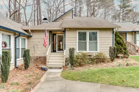 3405 Oak Trl, Clayton, NC 27520