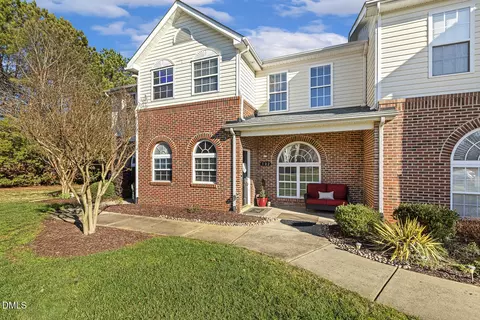 2131 Piney Brook Rd #102, Raleigh, NC 27614