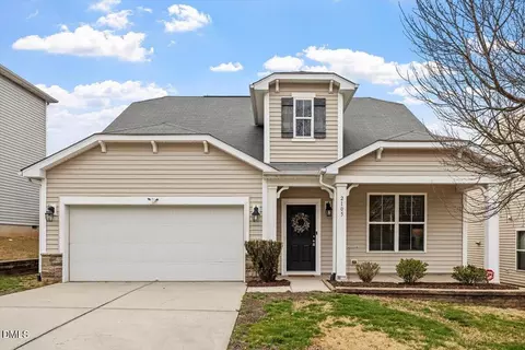 2105 Pear Tree Ln, Durham, NC 27703