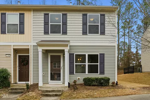 8538 Quarton Dr, Raleigh, NC 27616