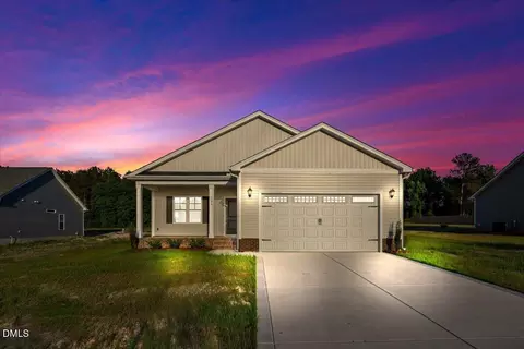 106 Sagewood Dr, Dudley, NC 28333