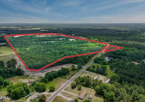 2044 Wire Rd, Bunnlevel, NC 28323