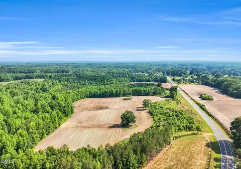 2044 Wire Rd, Bunnlevel, NC 28323 photo 4
