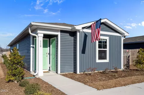 110 Cleat Dr, Surf City, NC 28445