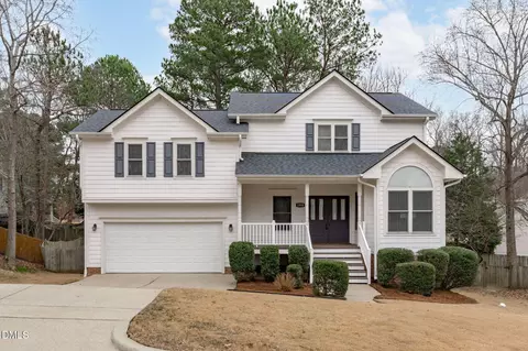 1008 Daresbury Dr, Apex, NC 27502