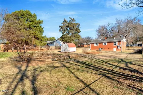 Exterior - 120 Windsor Dr, Wake Forest, NC 27587 photo 3 of 4