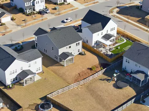 View/Area - 3318 Longleaf Estates Dr, Raleigh, NC 27616 photo 2 of 4