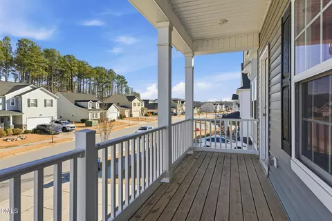 Exterior - 3318 Longleaf Estates Dr, Raleigh, NC 27616 photo 3 of 9