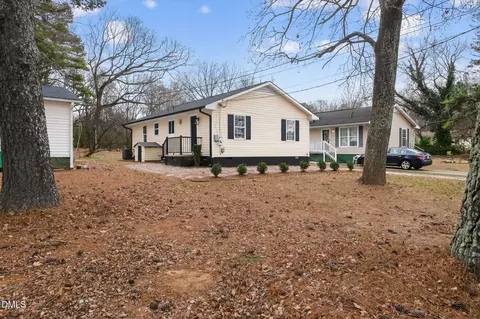 215 Wilmington Ave, Oxford, NC 27565
