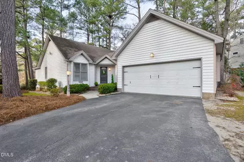 1349 Fairway Ter, Rocky Mount, NC 27804