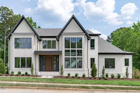 7917 S Bridgewater Ct, Raleigh, NC 27615