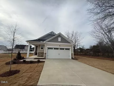 10 Baldwin St, Lillington, NC 27546