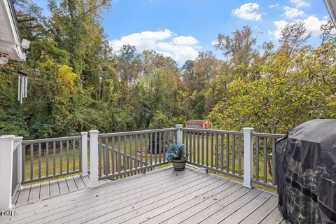 Exterior - 2620 E Geer St, Durham, NC 27704 photo 2 of 4