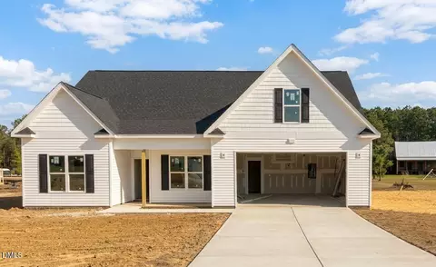 77 Sundrops Trl, Dunn, NC 28334