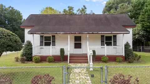 409 W Dr Martin Luther King Jr Way, Selma, NC 27576