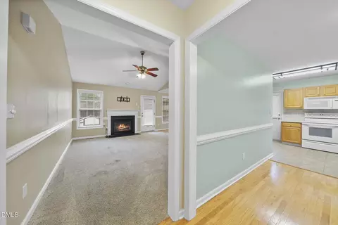6 Stone Mill Pl, Durham, NC 27712 photo 4
