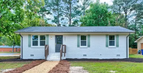 601 W Walnut St, Selma, NC 27576