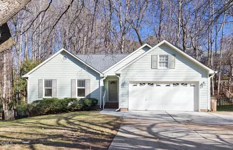 224 Amberglow Pl, Cary, NC 27513