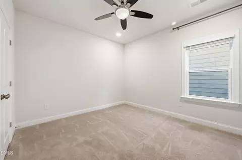 Bedroom - 829 Summit Crest Ct, Apex, NC 27523 photo 4 of 6