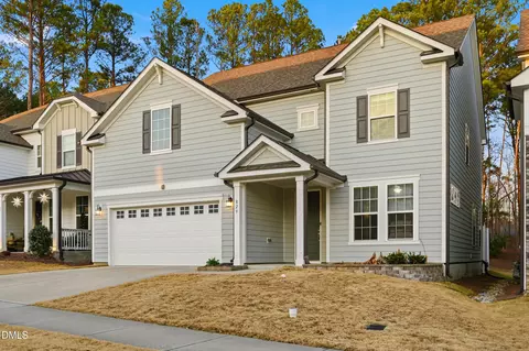 Exterior - 829 Summit Crest Ct, Apex, NC 27523 photo 2 of 5