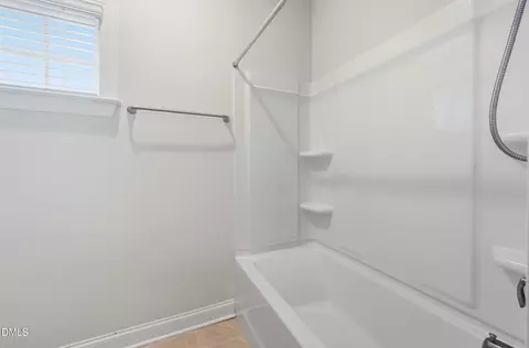Bath - 829 Summit Crest Ct, Apex, NC 27523 photo 2 of 4