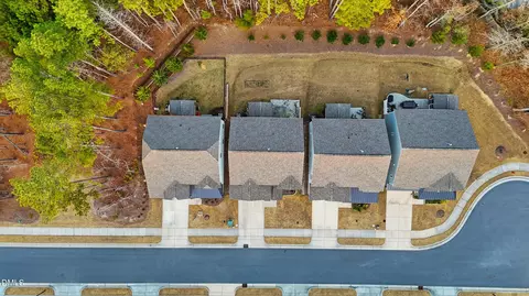 View/Area - 829 Summit Crest Ct, Apex, NC 27523 photo 4 of 6
