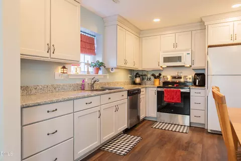 8305 Eel Ct, Raleigh, NC 27616 photo 7