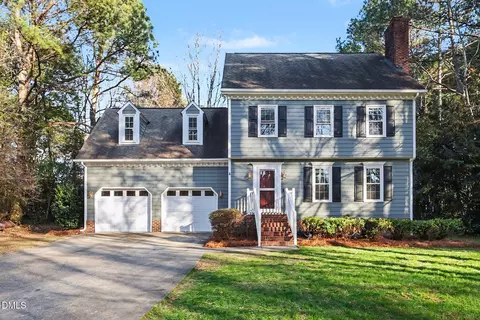 5009 Allanbrooke Ln, Fuquay Varina, NC 27526
