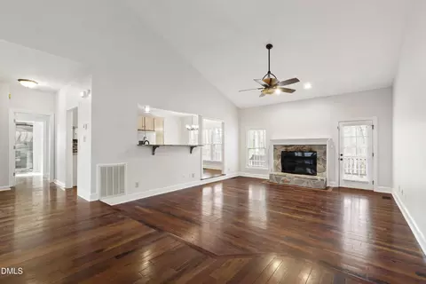 3428 Hardwood Dr, Apex, NC 27539