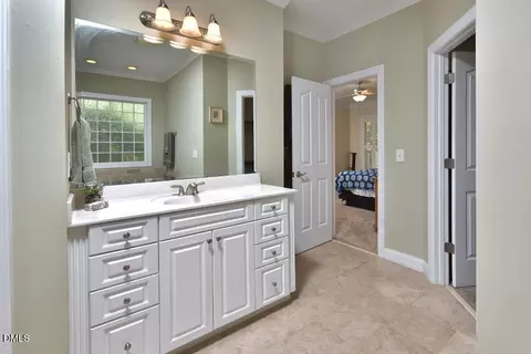 Bath - 5933 Two Pines Trl, Wake Forest, NC 27587 photo 3 of 5
