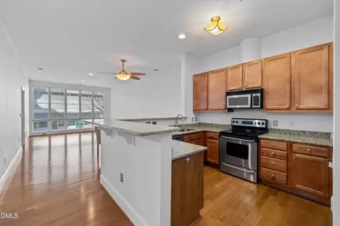 317 W Morgan St #215, Raleigh, NC 27601