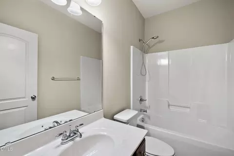 Bath - 146 Cider Ct, Benson, NC 27504 photo 2 of 2