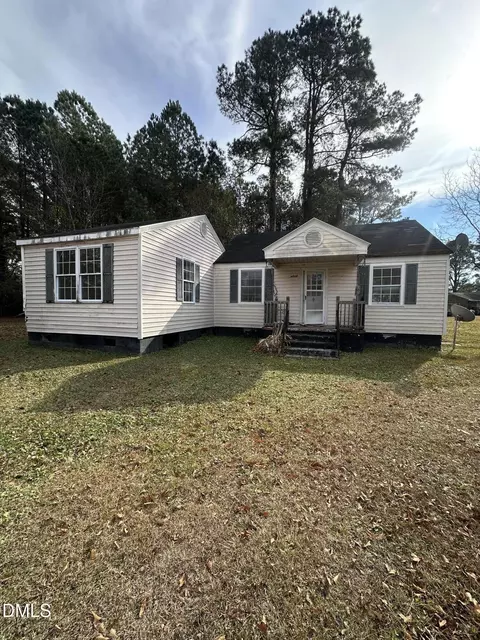 4539 Kay Cir, Grifton, NC 28530