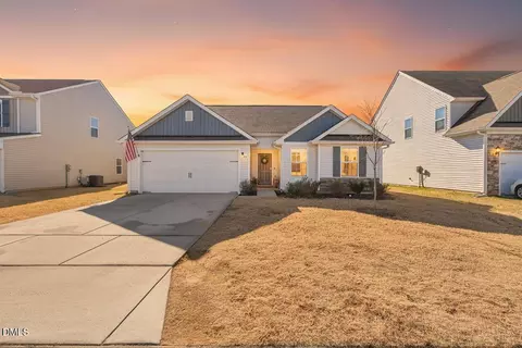 312 Brisk Dr, Zebulon, NC 27597