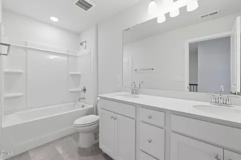 Bath - 1207 Jensen Rd, Durham, NC 27703 photo 1 of 4