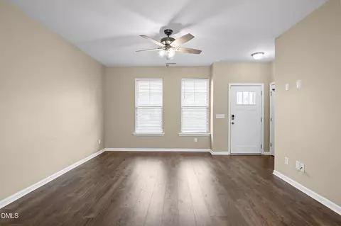 1142 Metropolitan Dr, Durham, NC 27713 photo 9