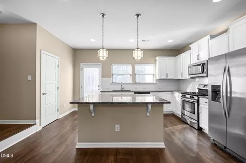 1142 Metropolitan Dr, Durham, NC 27713 photo 14