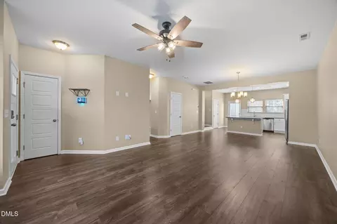 1142 Metropolitan Dr, Durham, NC 27713 photo 13