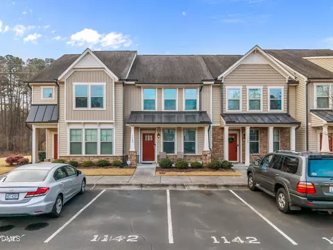 1142 Metropolitan Dr, Durham, NC 27713 photo 5