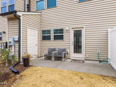 1142 Metropolitan Dr, Durham, NC 27713 photo 35