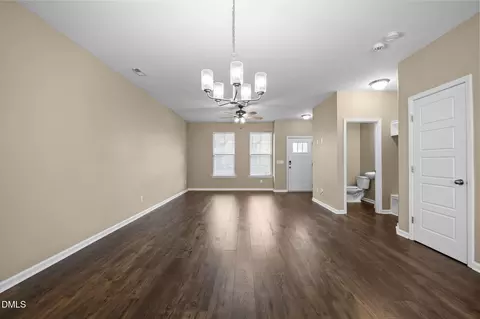 1142 Metropolitan Dr, Durham, NC 27713 photo 10