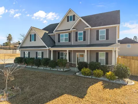 571 Kentucky Derby Ln, Lillington, NC 27546