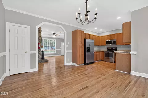 Dining - 10000 Kennebec Rd, Willow Spring, NC 27592 photo 2 of 2