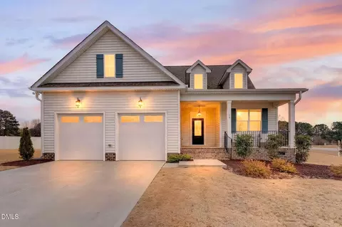 18 N Bream Ct, Angier, NC 27501