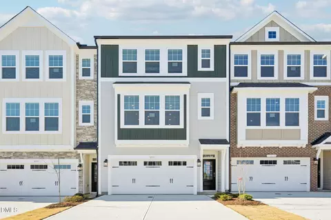 10017 Secluded Garden Dr #166, Apex, NC 27523